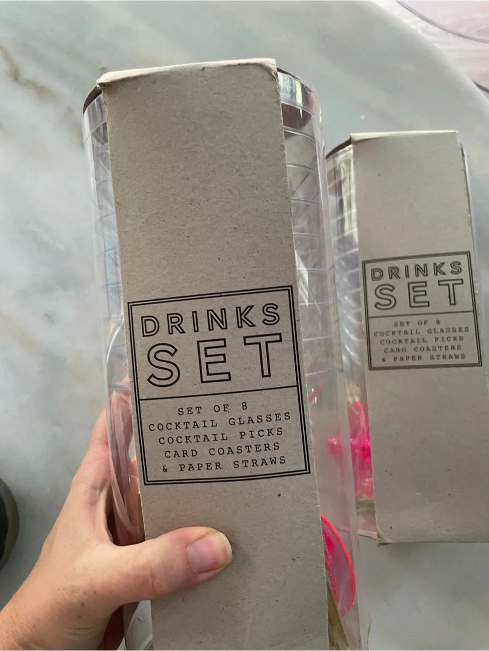 Drinks Set Cocktail Glasses & Picks - Pink -